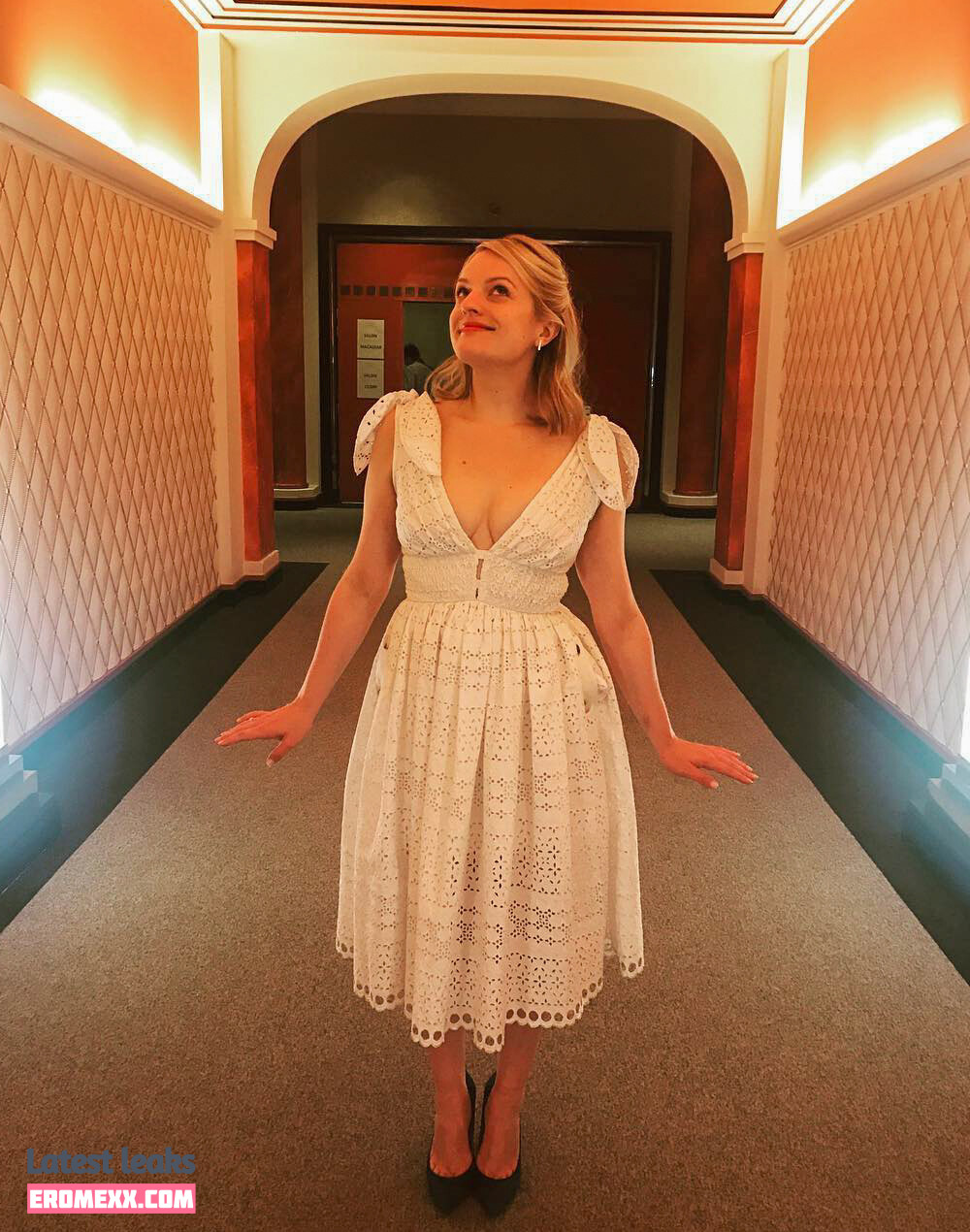 Latest Leaks Elizabeth Moss Nude #11 - Fapello
