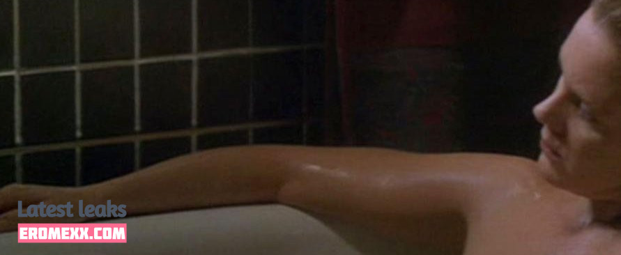 Latest Leaks Elizabeth Perkins Nude #30 - Fapello