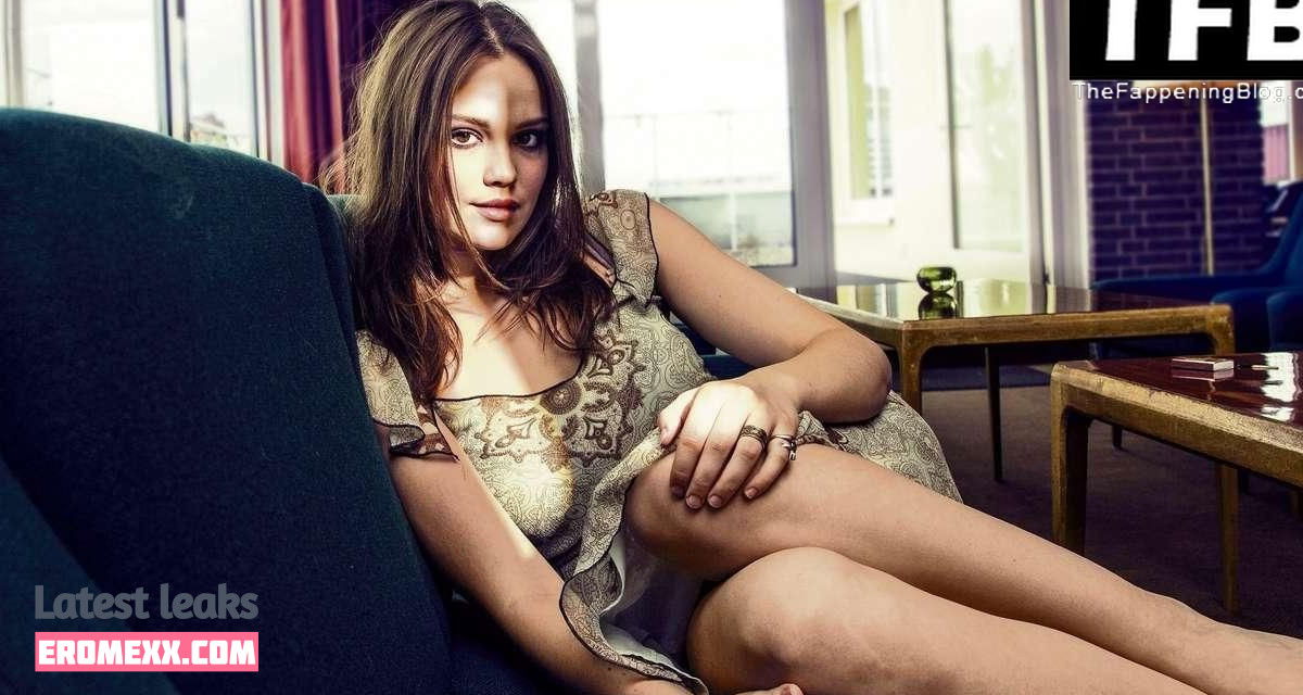 Emilia Schüle nude photos (Exclusive photos)