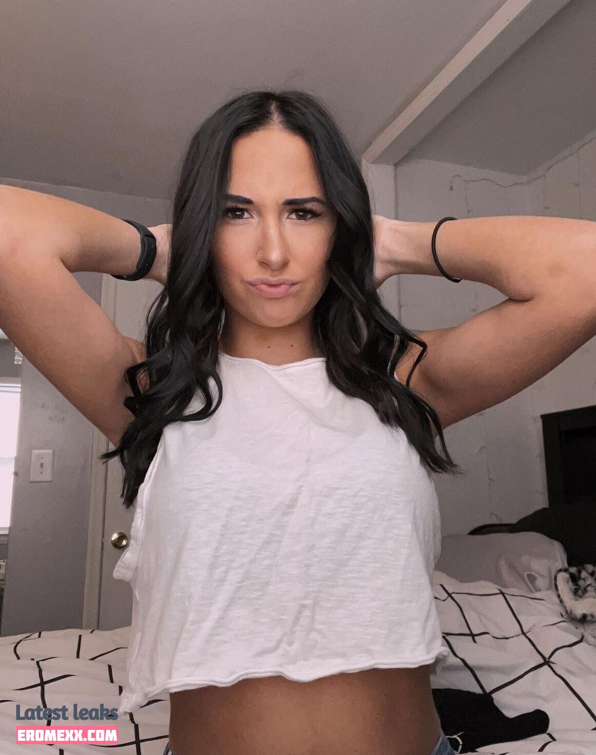 Latest Leaks Emily Jaye Nude #12 - Fapello