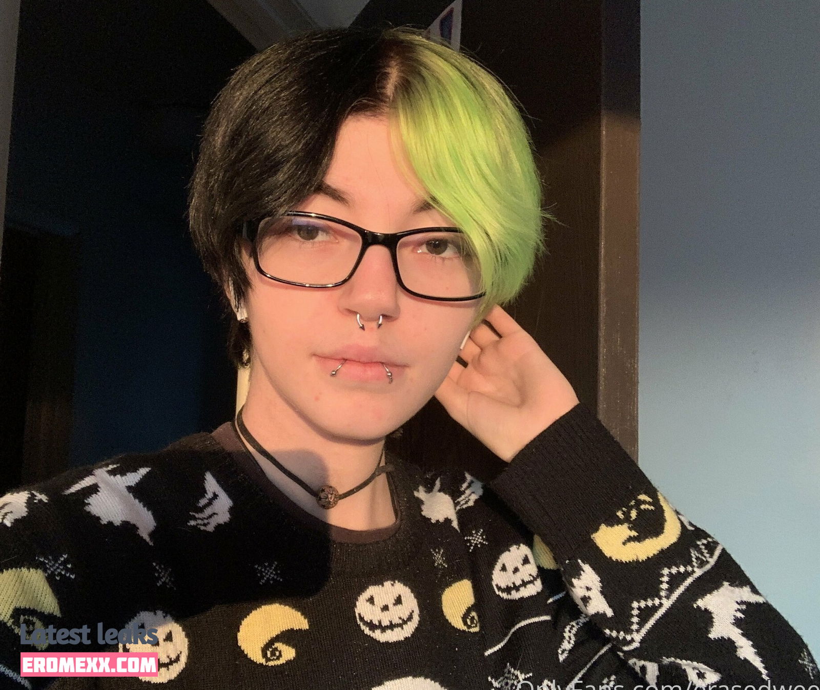 erasedweeaboo-free nude photos (Exclusive photos)
