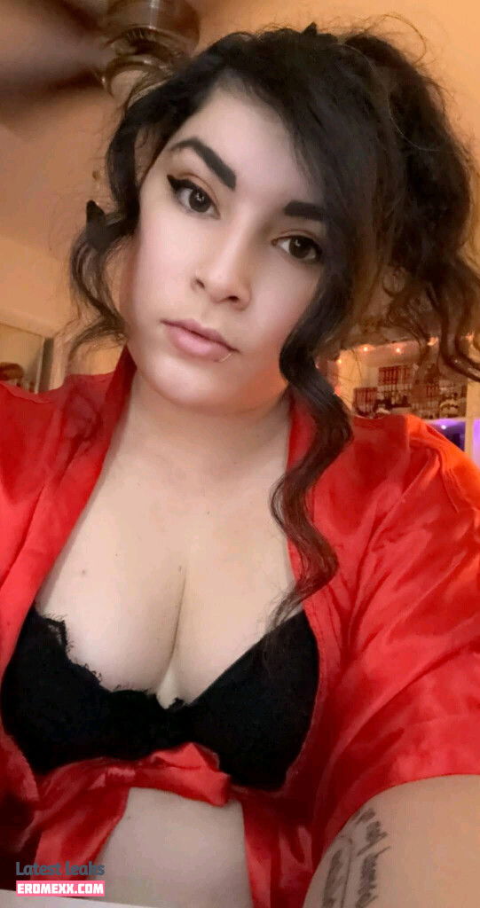 Latest Leaks FandomReactions Nude #359 - Fapello