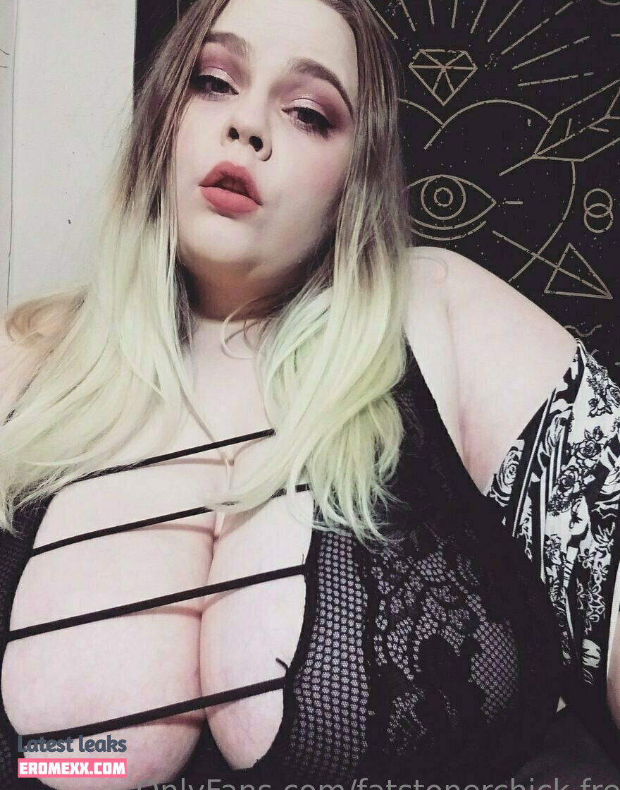 fatstonerchick.free nudes photos (Exclusive photos) fatstonerchick.free nude photos (Exclusive photos)