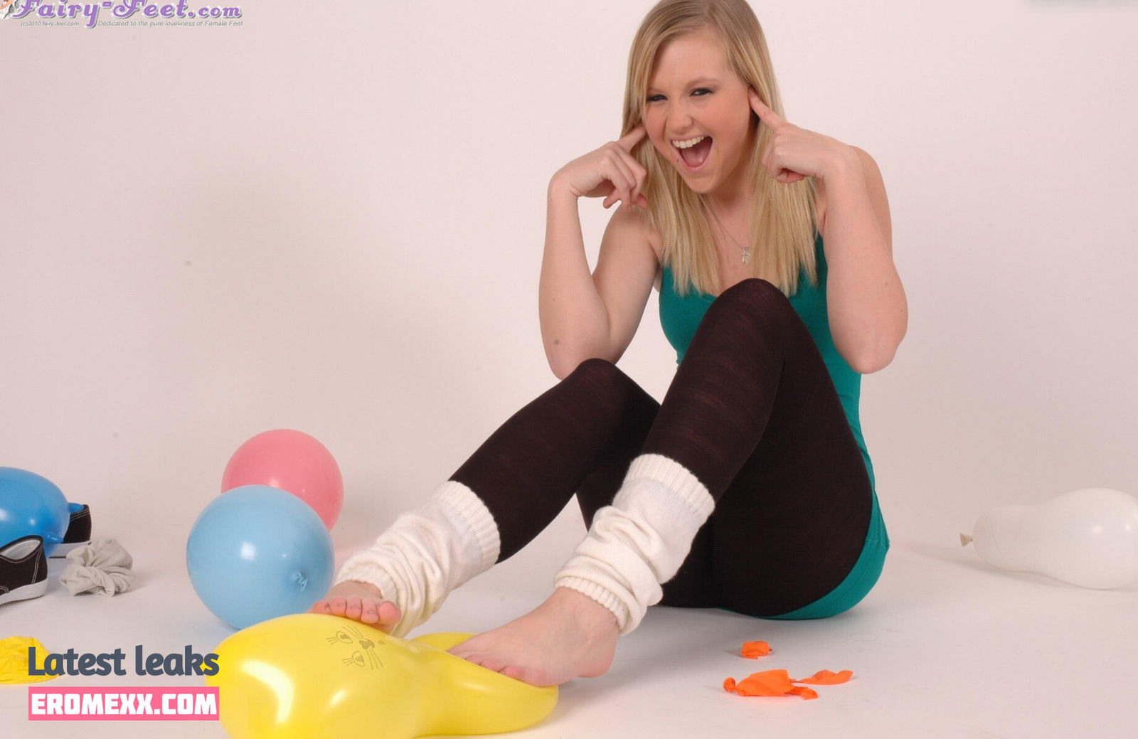 Latest Leaks Feetperview / Sockenmädchen Nude #38 - Fapello