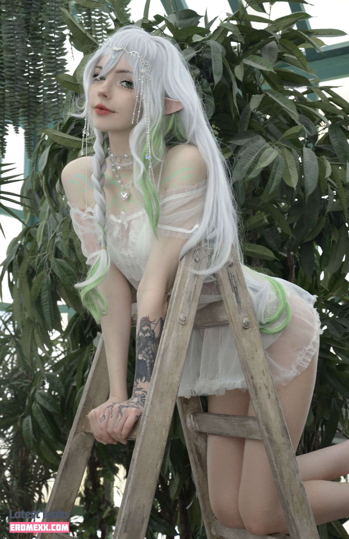 Flutterow nude photos (Exclusive photos)