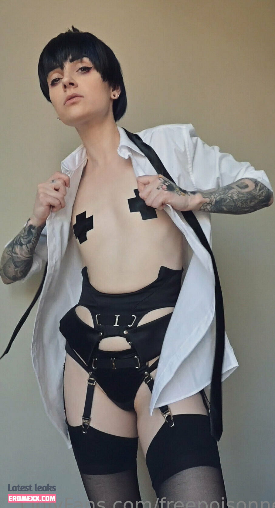 freepoisonne nude photos (Exclusive photos)