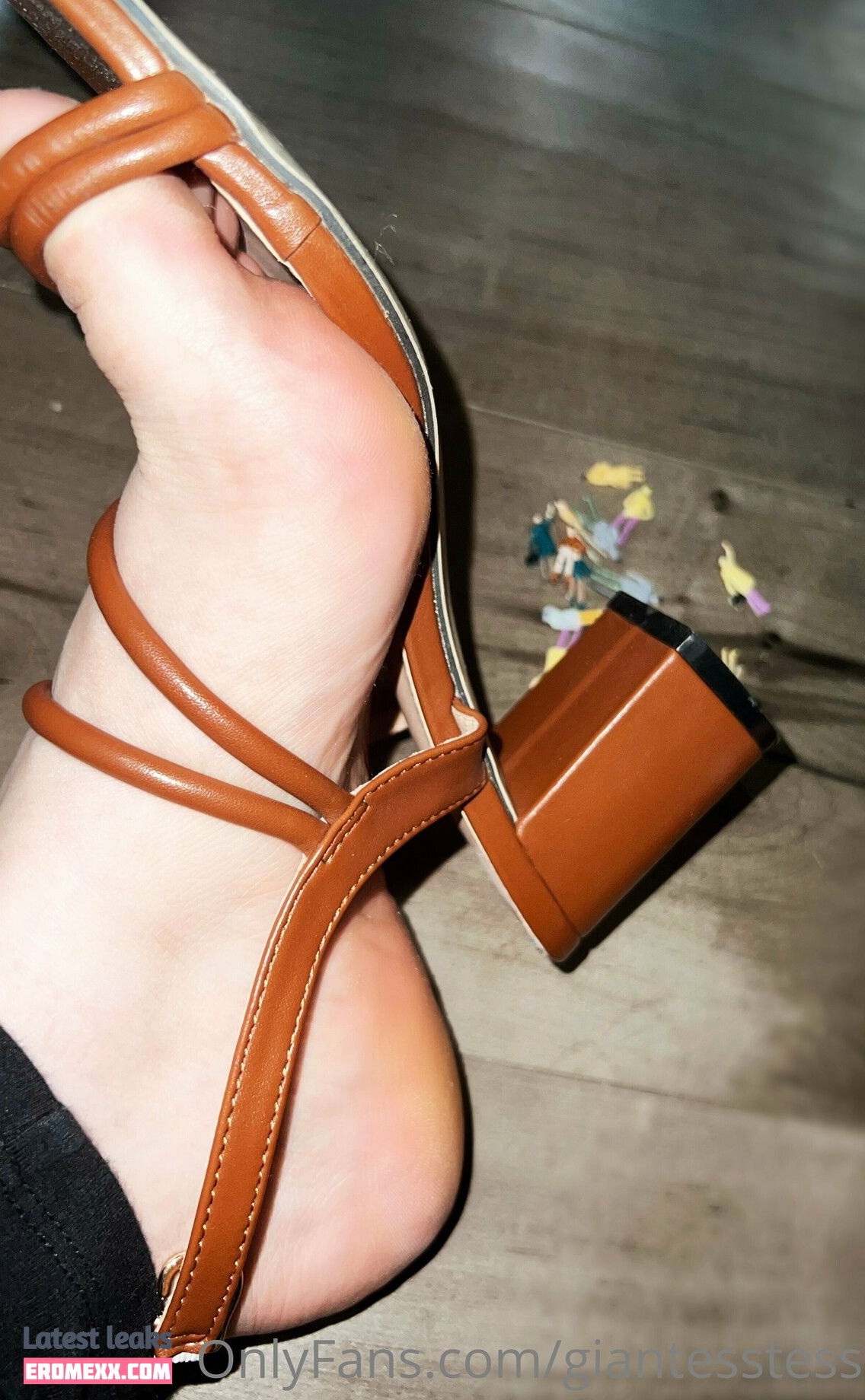 Latest Leaks giantesstessa Nude #28 - Erome