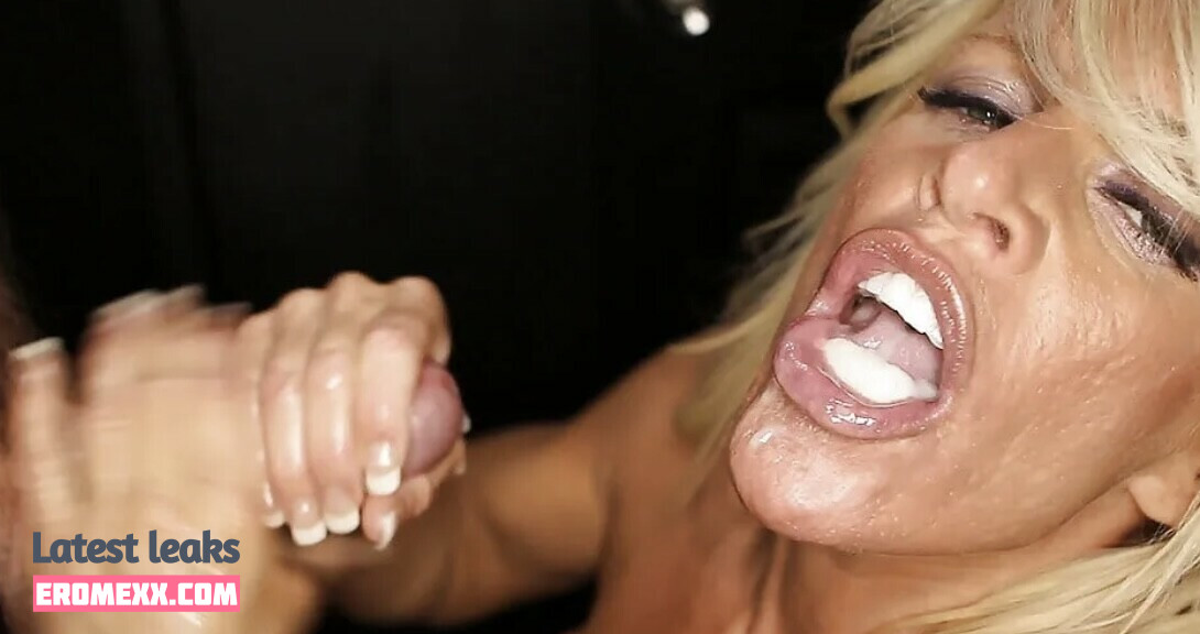 Latest Leaks Gina West Nude #11 - Fapello