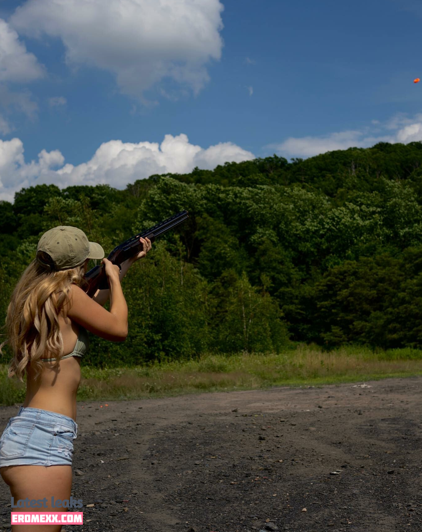 Latest Leaks Girls With Guns Nude #121 - Fapello
