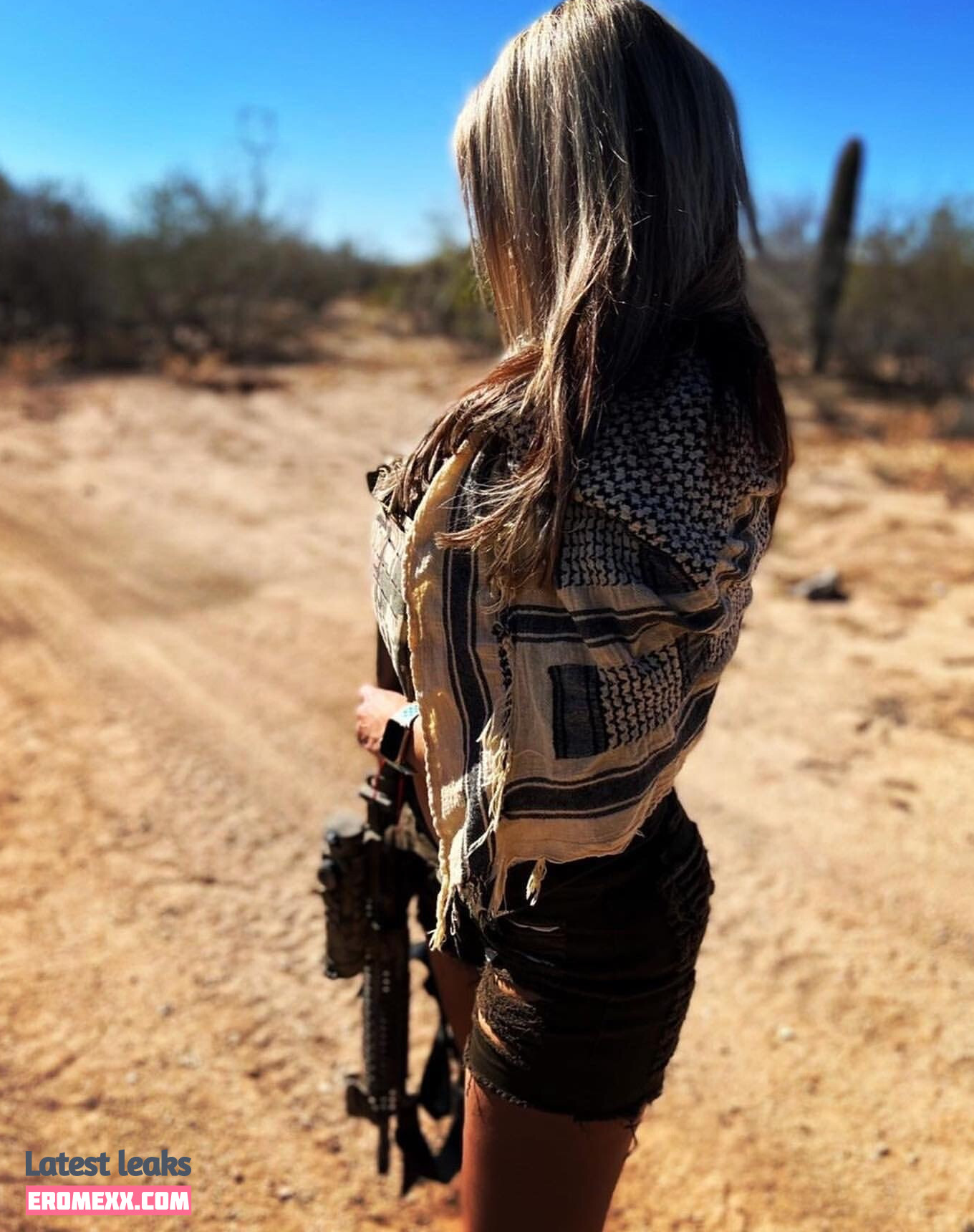Latest Leaks Girls With Guns Nude #166 - Fapello