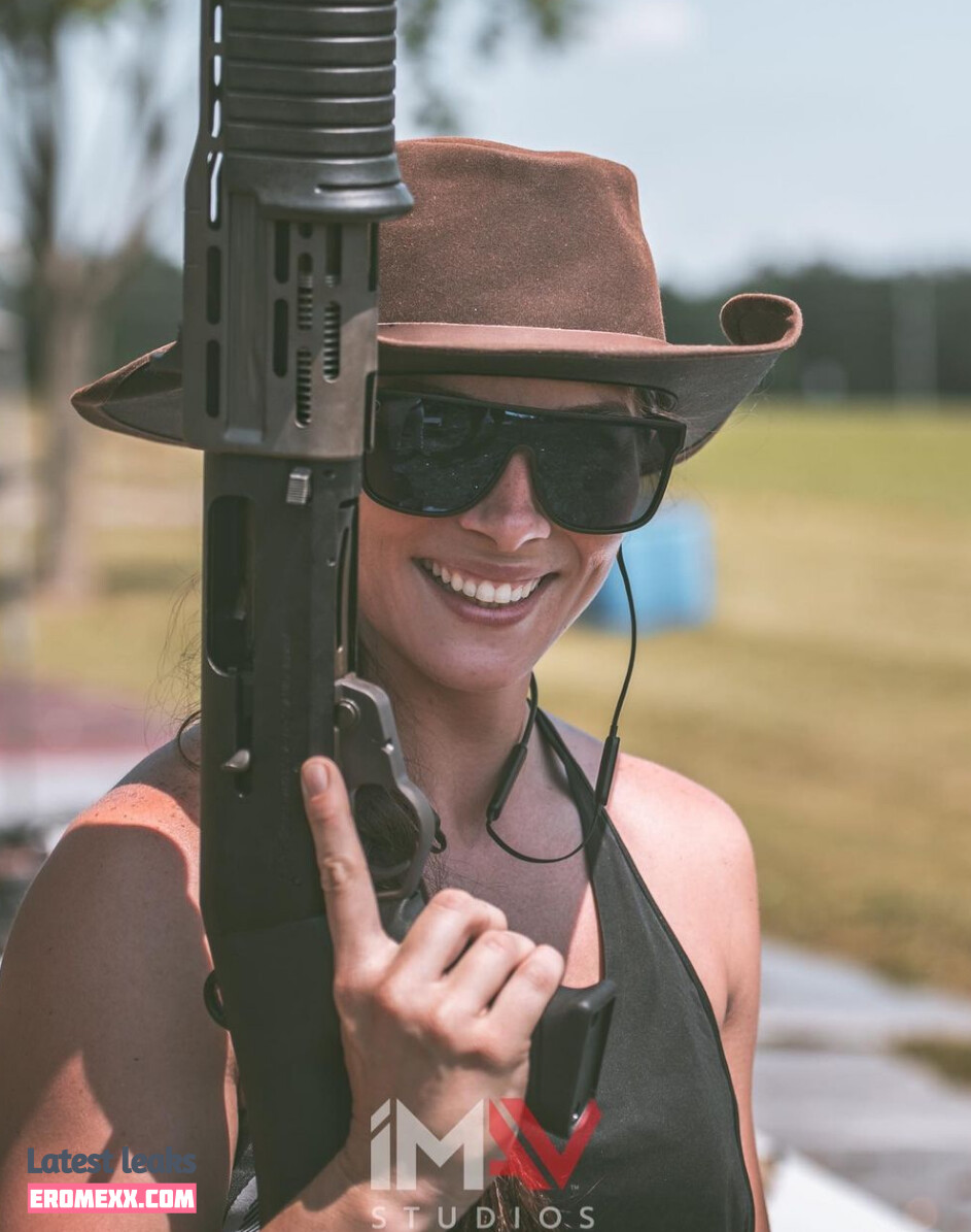 Latest Leaks Girls With Guns Nude #732 - Fapello