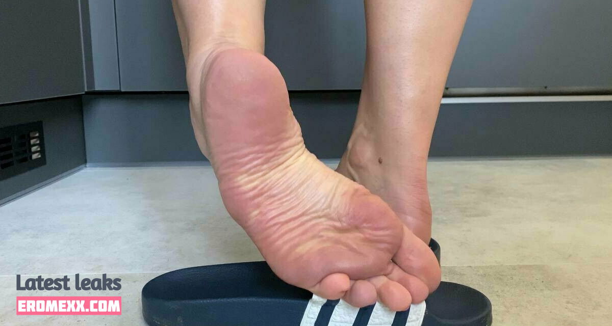 Latest Leaks goddesskimmyxo Nude #7 - Fapello