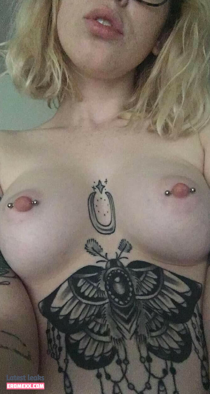Latest Leaks Gothpixi Nude #9 - Fapello