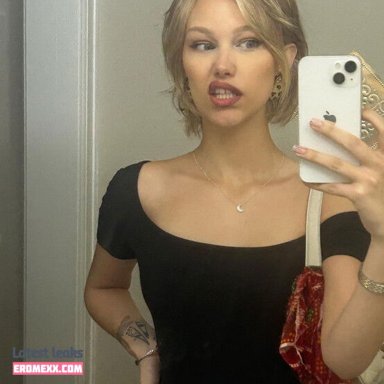 Latest Leaks Grace VanderWaal Nude #7 - Erome