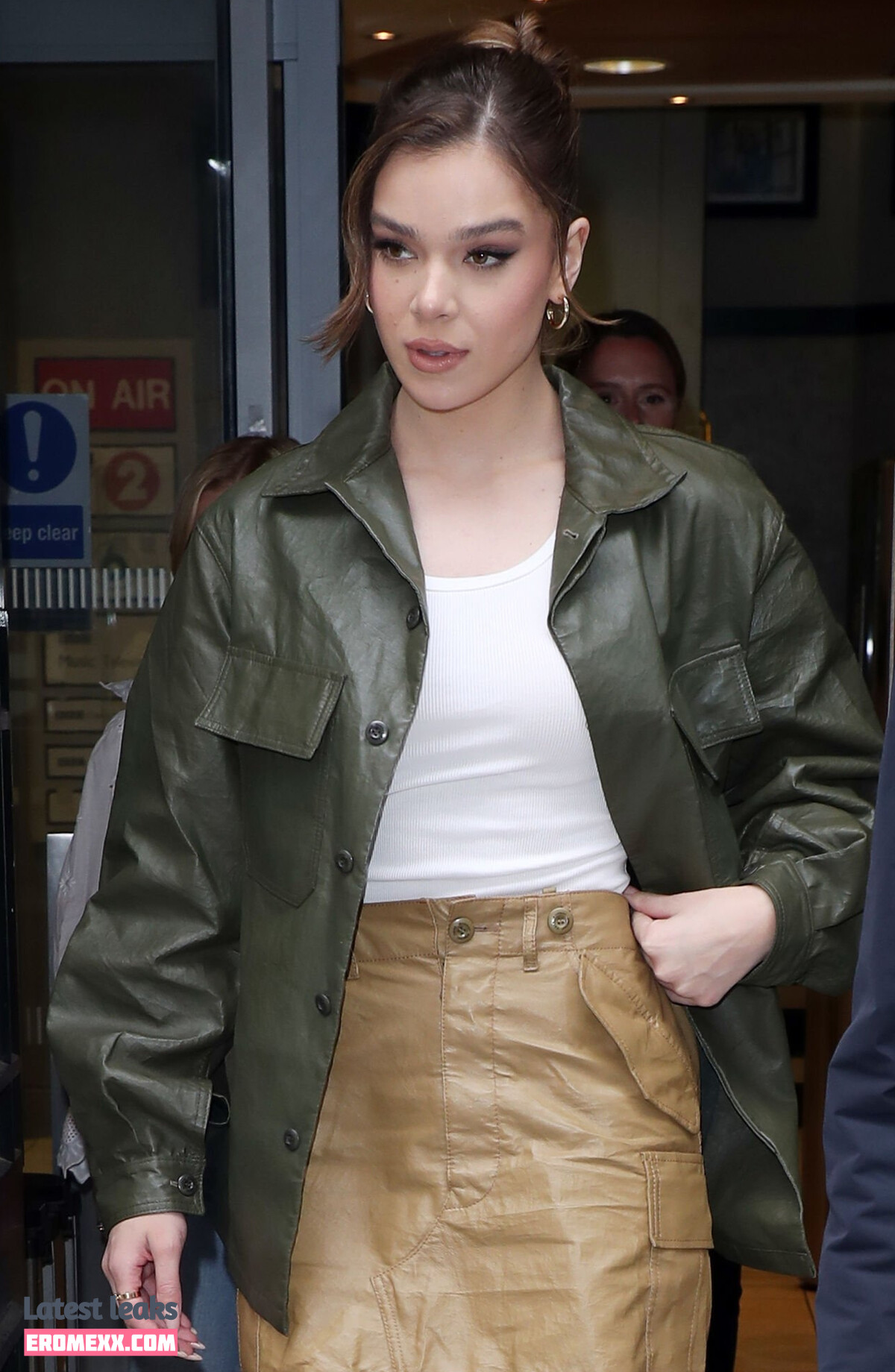 Latest Leaks Hailee Steinfeld Nude #1191 - Fapello