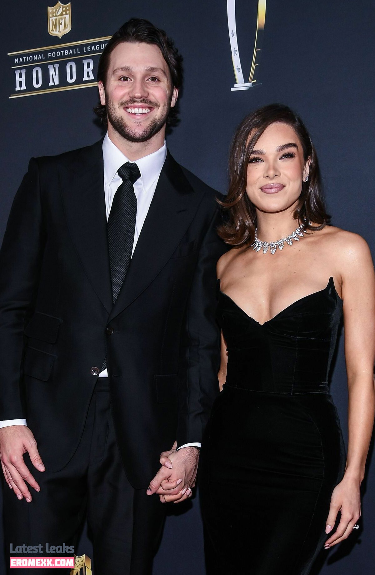 Latest Leaks Hailee Steinfeld Nude #1836 - Fapello