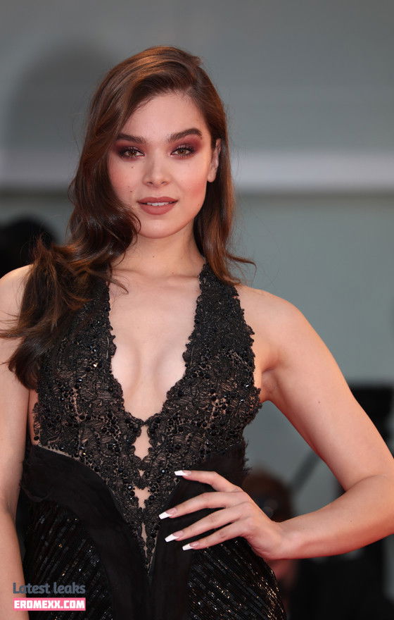 Latest Leaks Hailee Steinfeld Nude #668 - Fapello