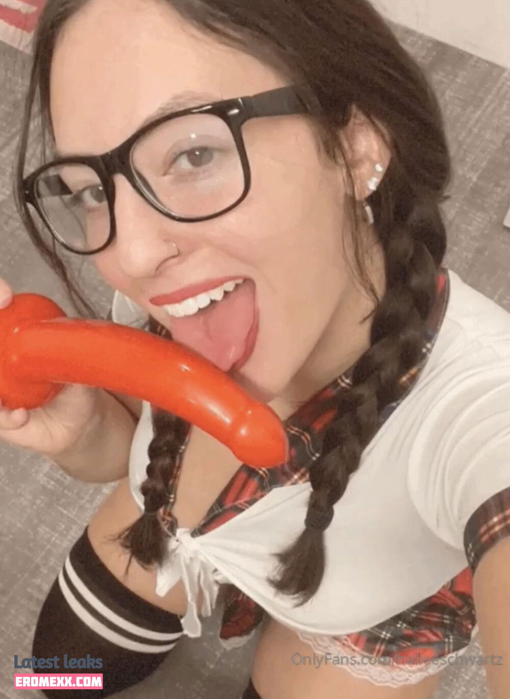 Latest Leaks Haileeschwartz Nude #12 - Fapello