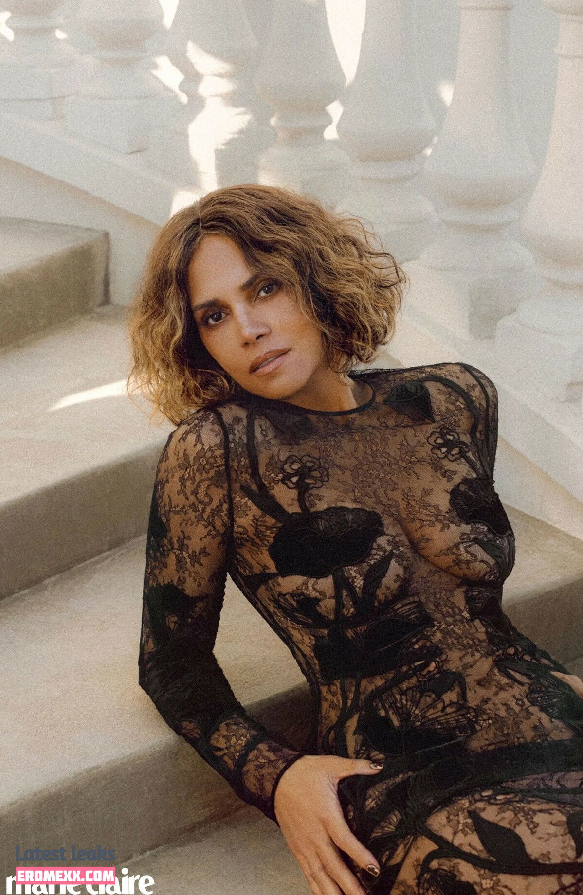 Halle Berry nude photos (Exclusive photos)