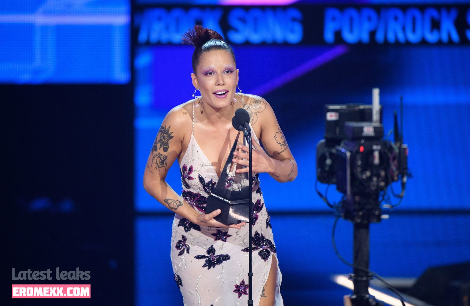 Latest Leaks Halsey Nude #1099 - Fapello