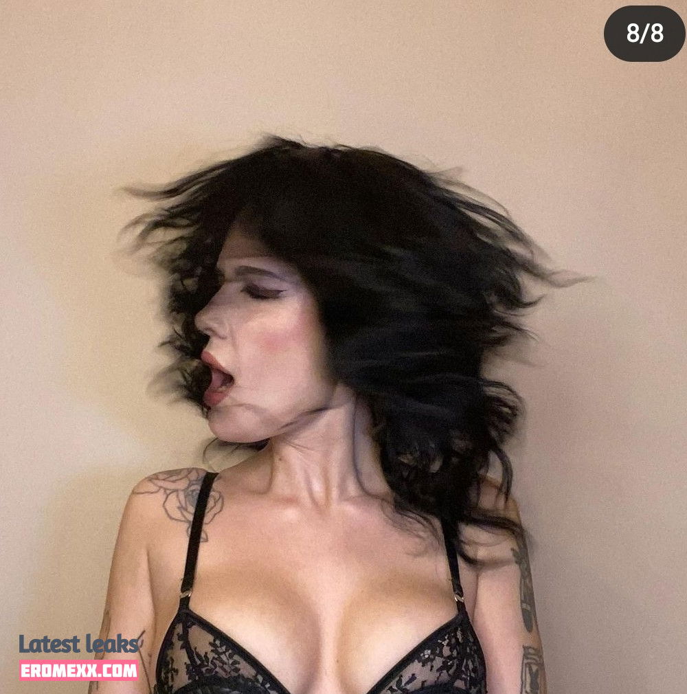 Latest Leaks Halsey Nude #1878 - Fapello