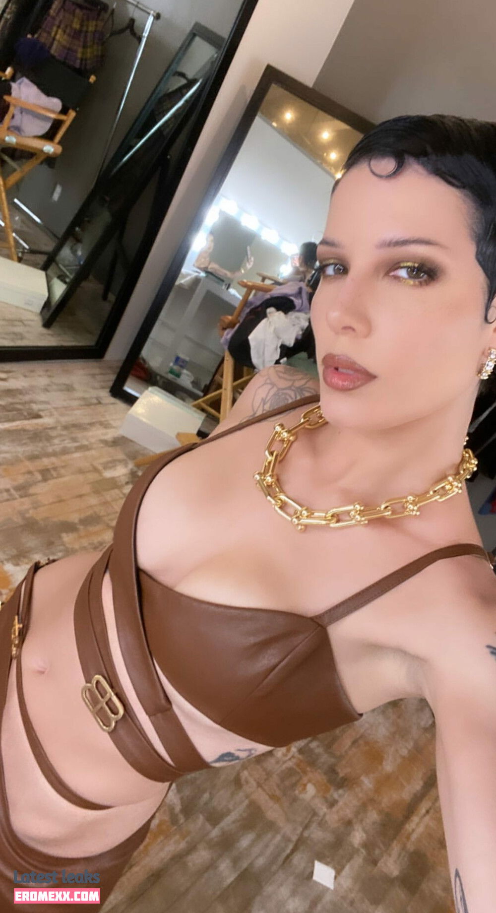 Latest Leaks Halsey Nude #1919 - Fapello
