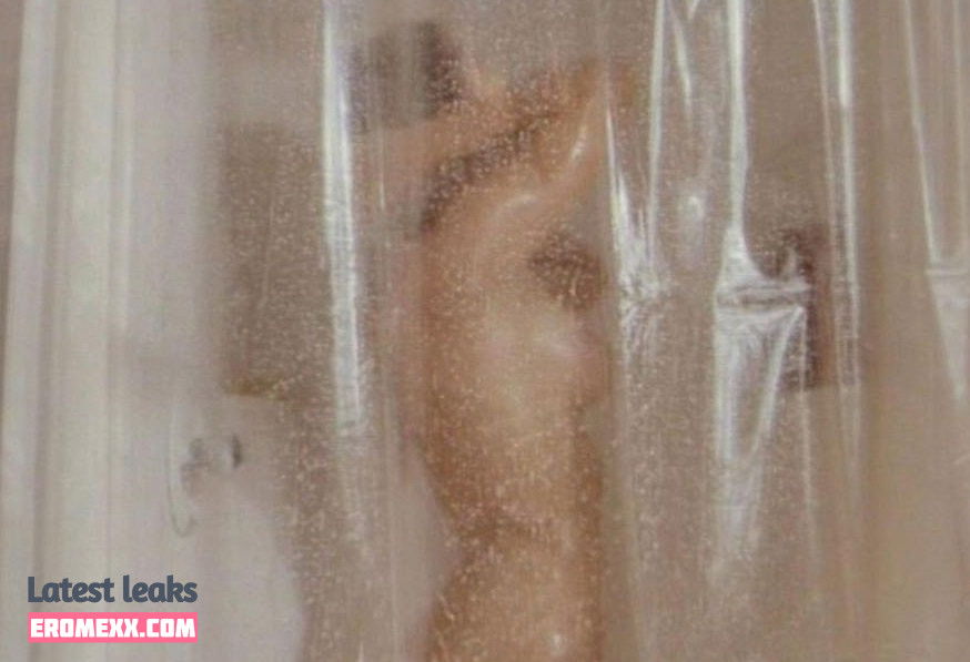 Holly Floria nude photos (Exclusive photos)
