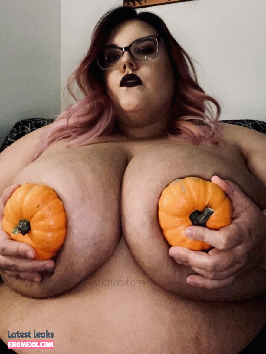 horrorwhorre nude photos (Exclusive photos)