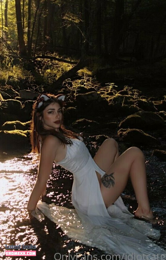 idiotcatgirl nude photos (Exclusive photos)