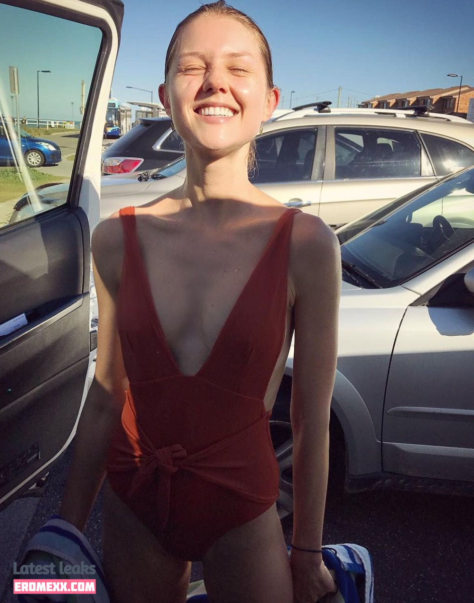 Latest Leaks Isabelle Cornish Nude #14 - Fapello