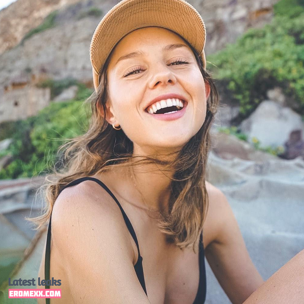 Latest Leaks Isabelle Cornish Nude #18 - Fapello