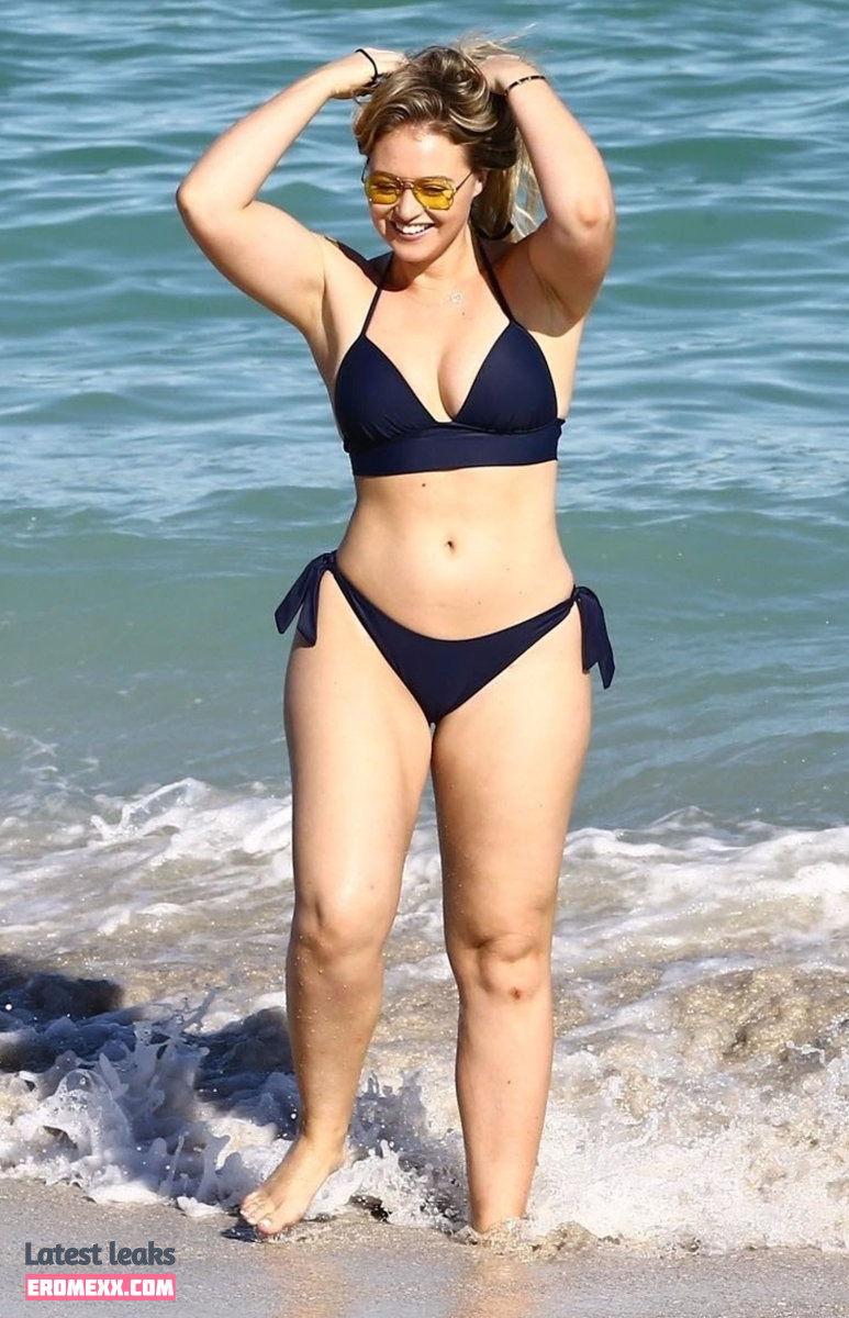 Latest Leaks Iskra Lawrence Nude #1419 - Fapello