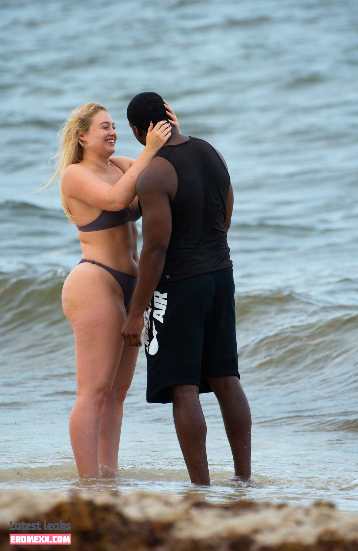 Latest Leaks Iskra Lawrence Nude #1853 - Fapello