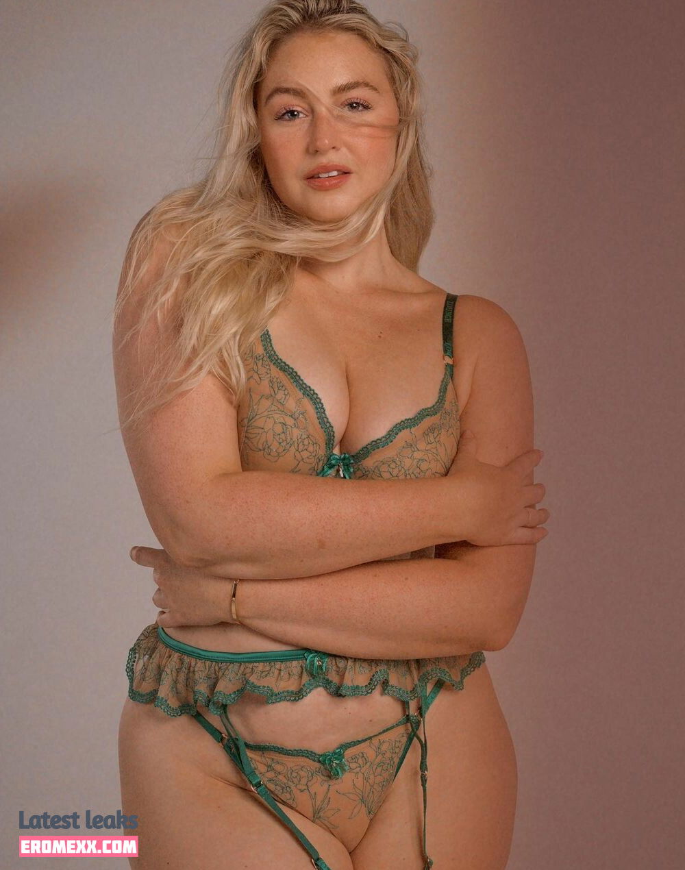 Latest Leaks Iskra Lawrence Nude #2437 - Erome