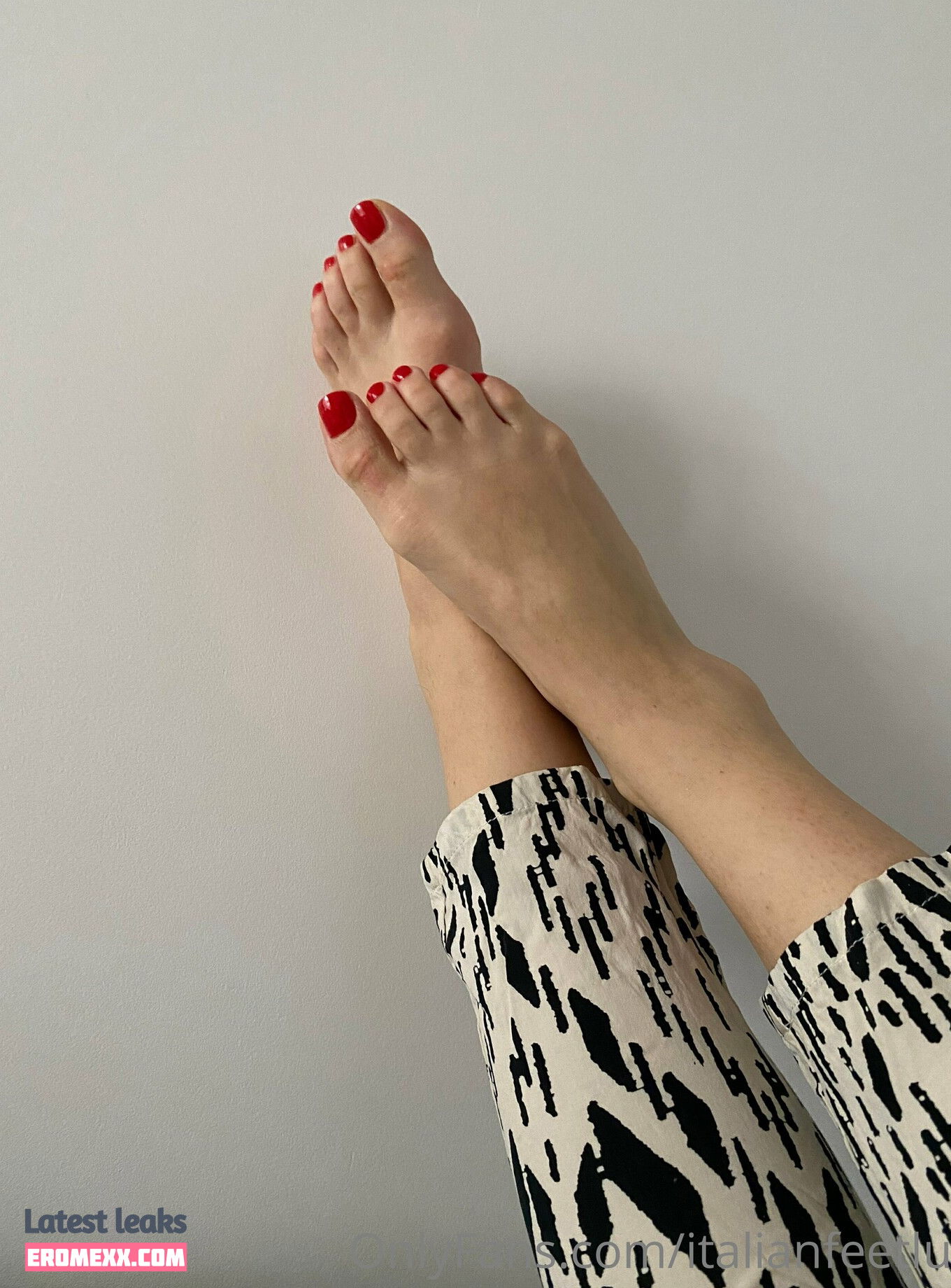 Latest Leaks italianfeetluv Nude #9 - Fapello
