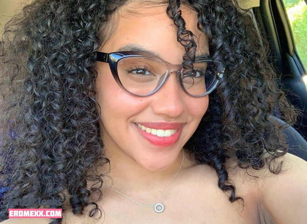 Latest Leaks itsqueennovaa Nude #16 - Fapello