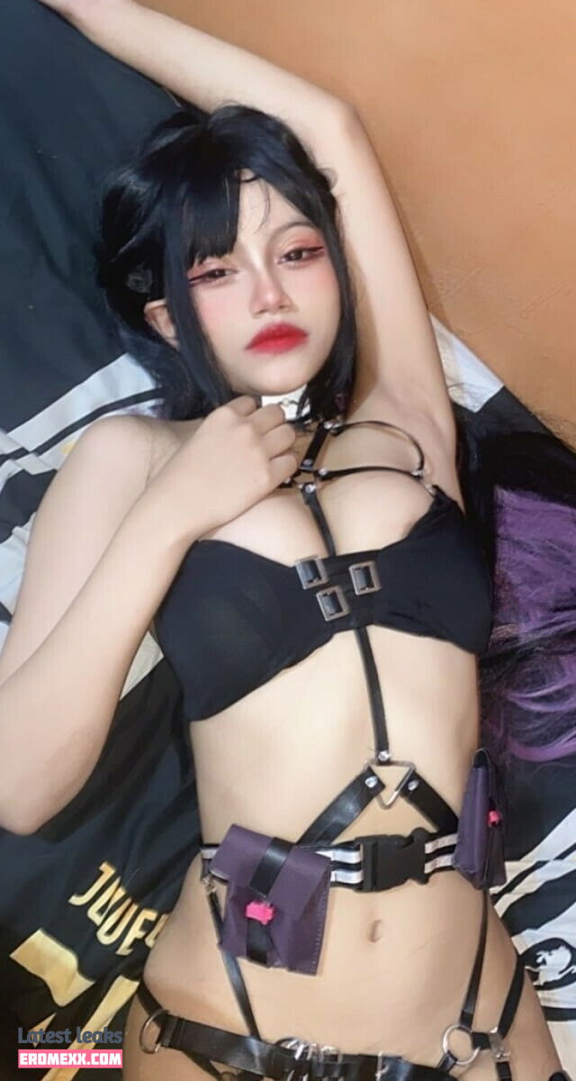 Latest Leaks janelistaa Nude #7 - Fapello
