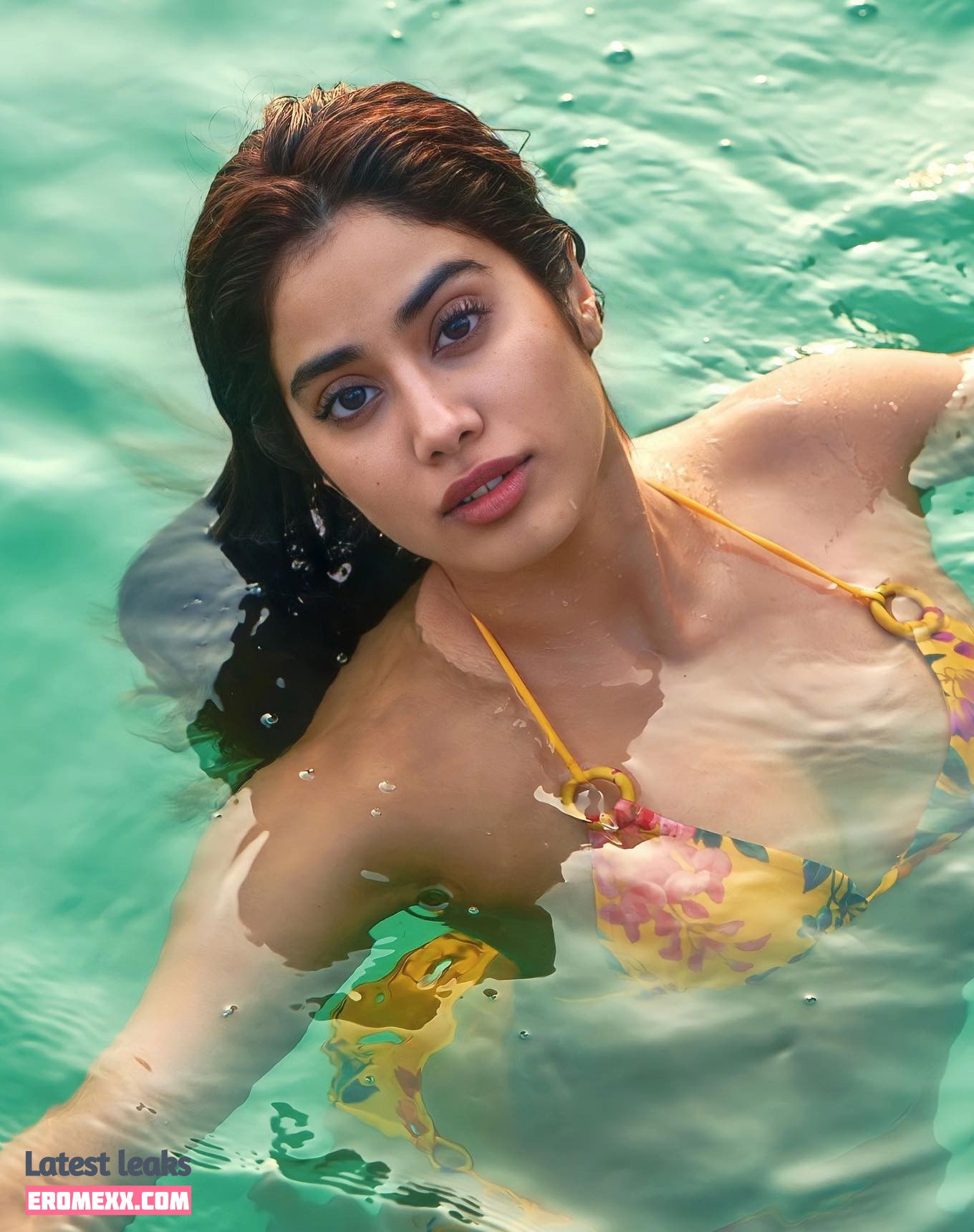 Latest Leaks Janhvi Kapoor Nude #6 - Erome