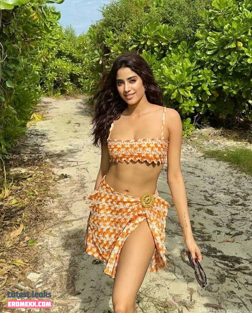 Latest Leaks Janhvi Kapoor Nude #72 - Erome