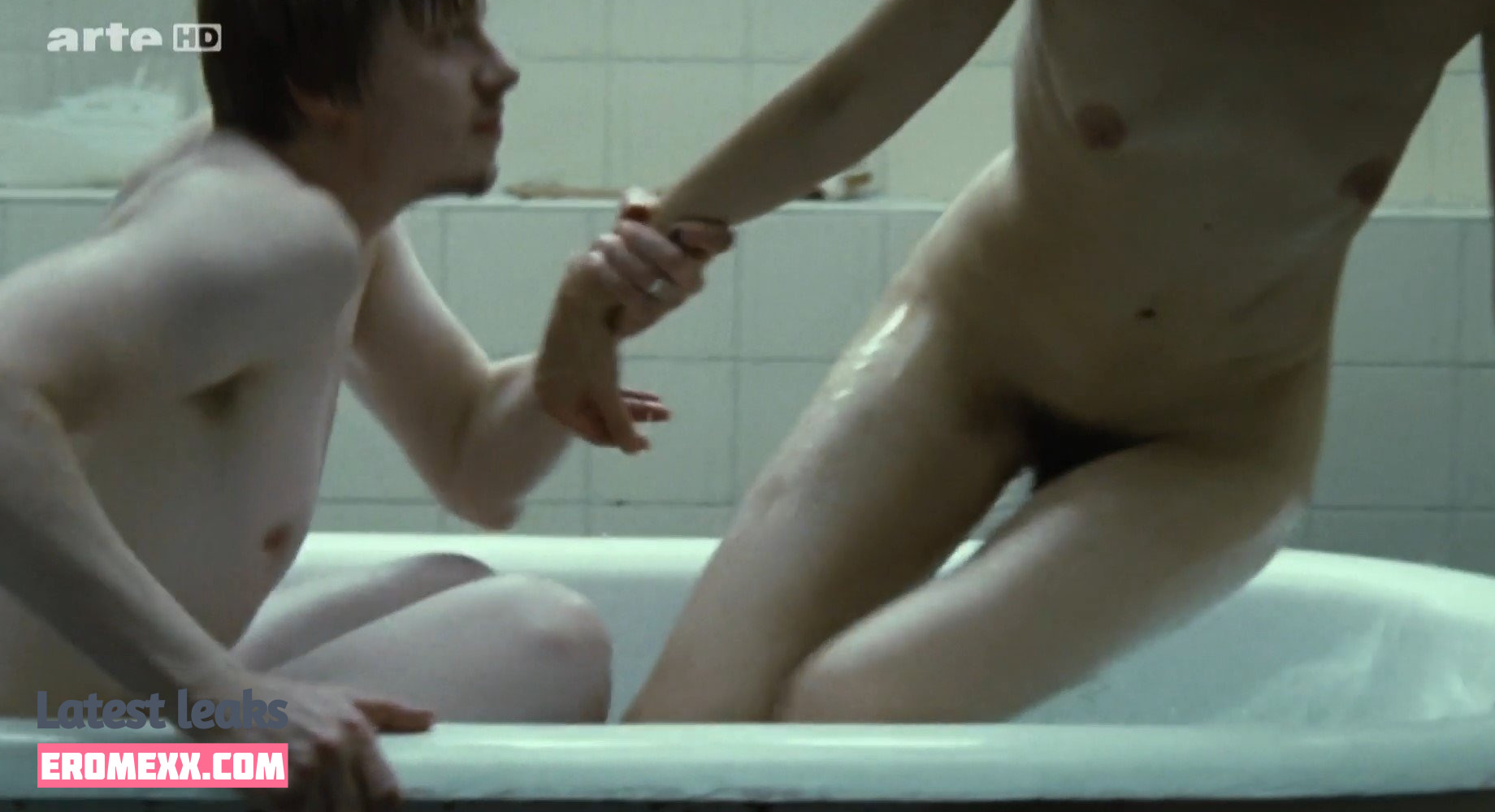 Latest Leaks Jeanne Balibar Nude #27 - Fapello
