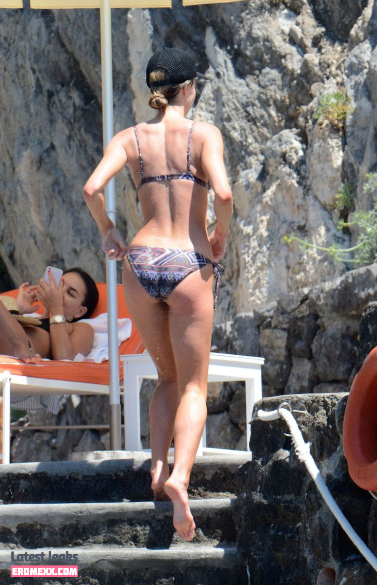 Latest Leaks Jennifer Hawkins Nude #73 - Fapello