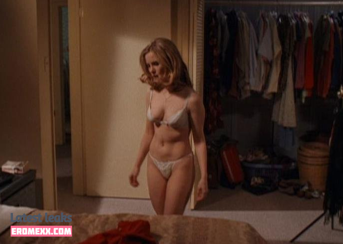 Latest Leaks Jennifer Jason Leigh Nude #132 - Fapello