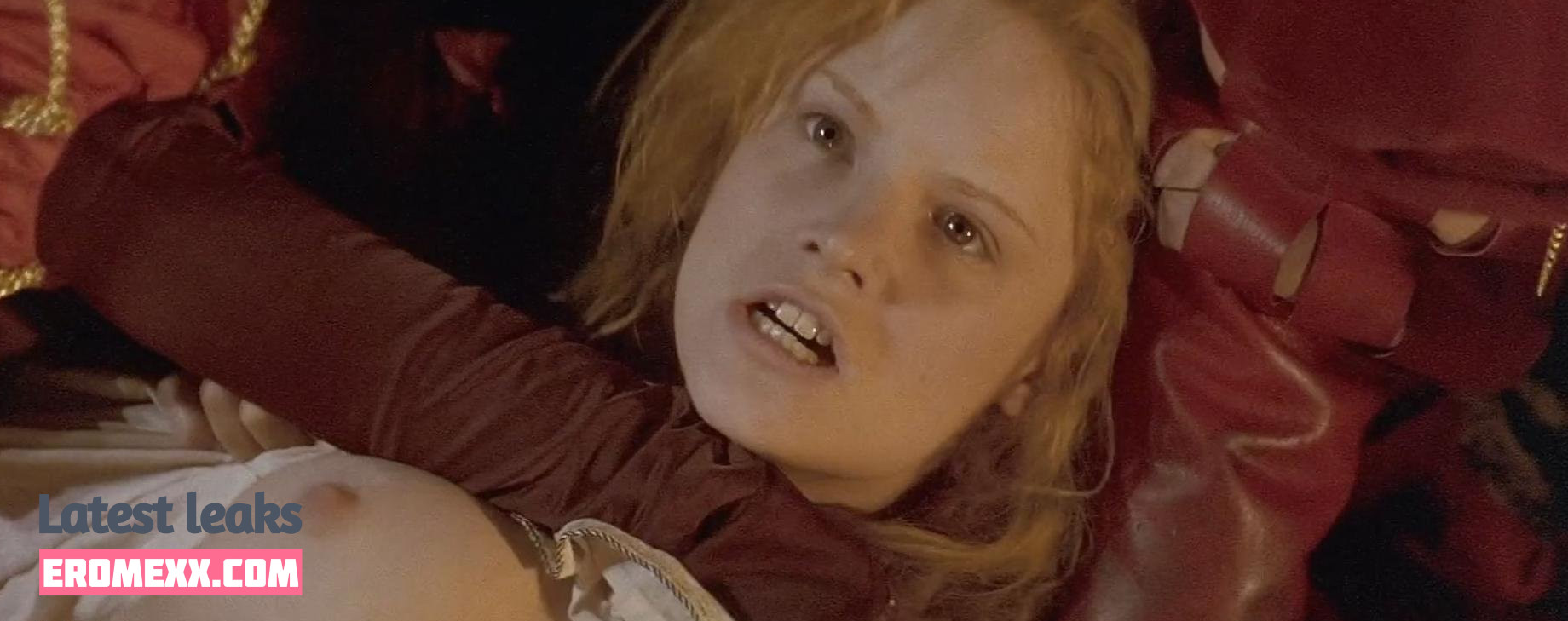 Latest Leaks Jennifer Jason Leigh Nude #37 - Fapello