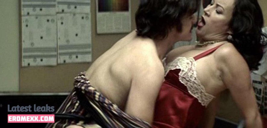 Latest Leaks Jennifer Tilly Nude #121 - Fapello