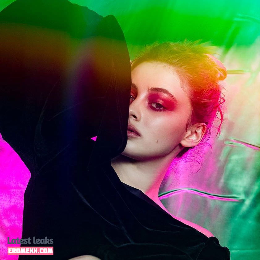 Latest Leaks Josephine Langford Nude #6 - Fapello