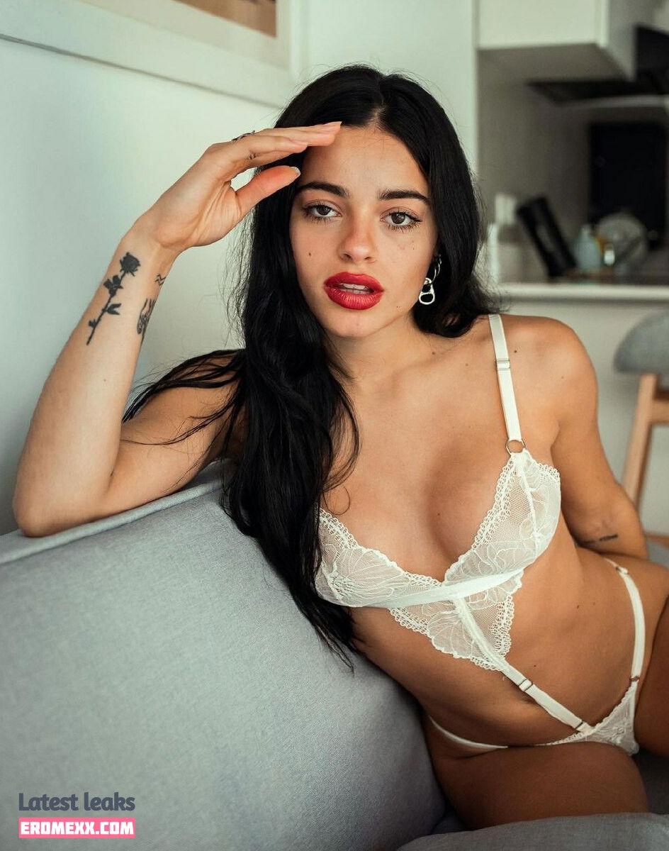 Latest Leaks Juli Savioli Nude #11 - Fapello