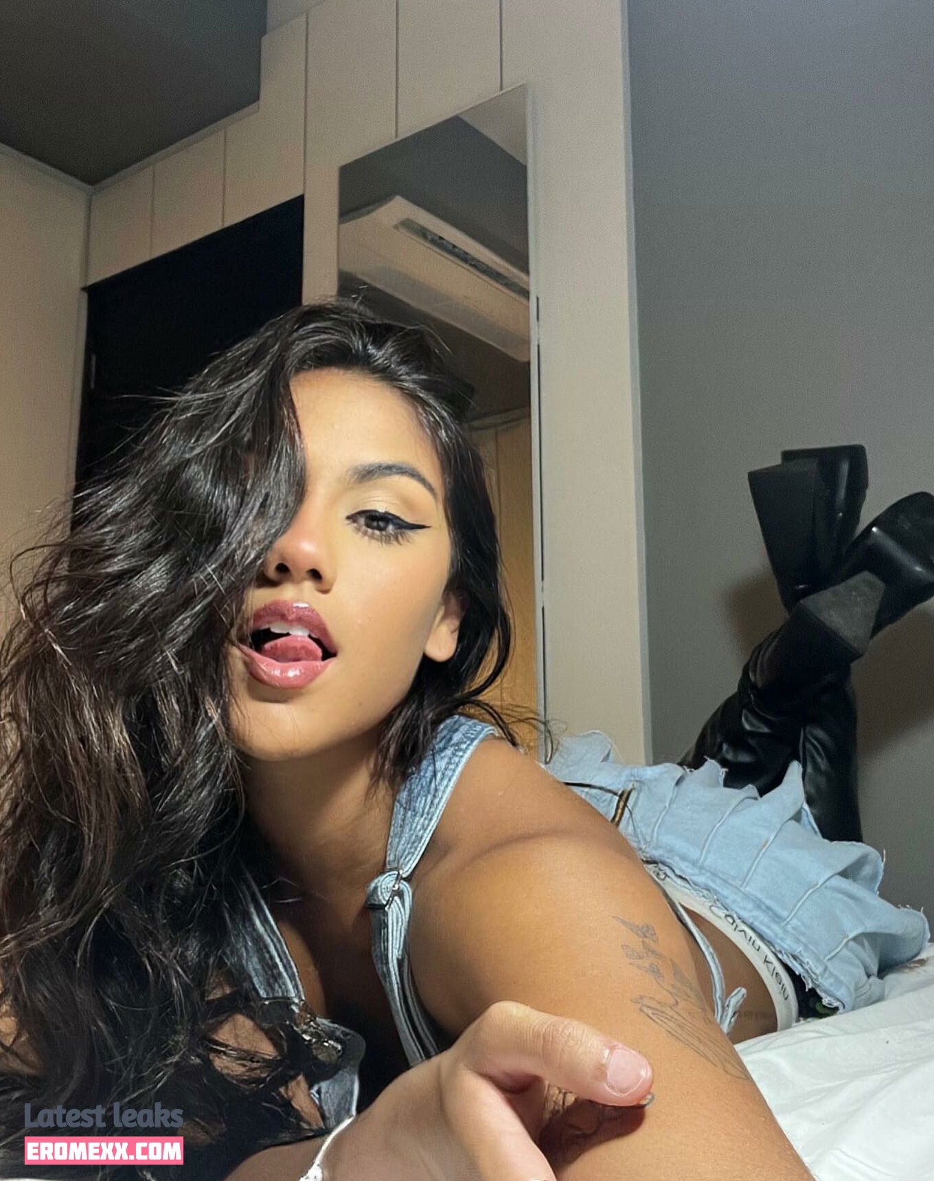 Latest Leaks Julia Britz Nude #3 - Erome