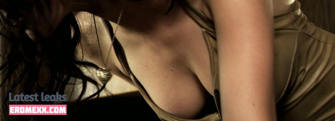 Latest Leaks Julia Voth Nude #16 - Fapello
