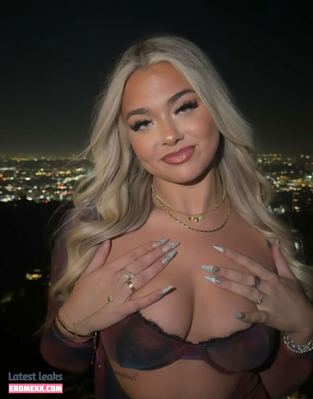 Latest Leaks julia.whiteeee7 Nude #7 - Fapello