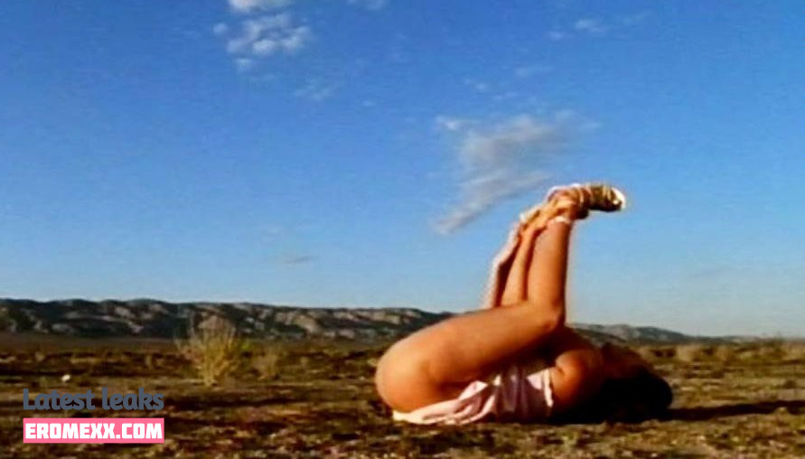 Latest Leaks Juliette Clarke Nude #2 - Fapello